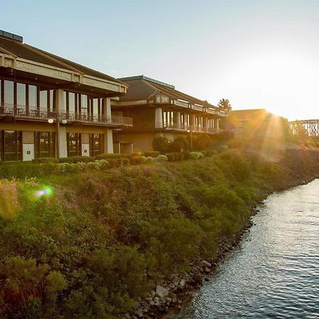 Holiday Inn Portland - Columbia Riverfront, An Ihg Hotel Exterior photo